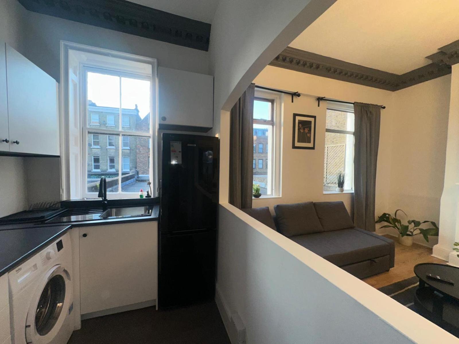 First Floor One Bed Apartment In Central West ロンドン エクステリア 写真